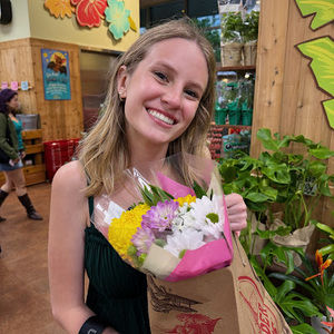 Meet your Posher, Olivia